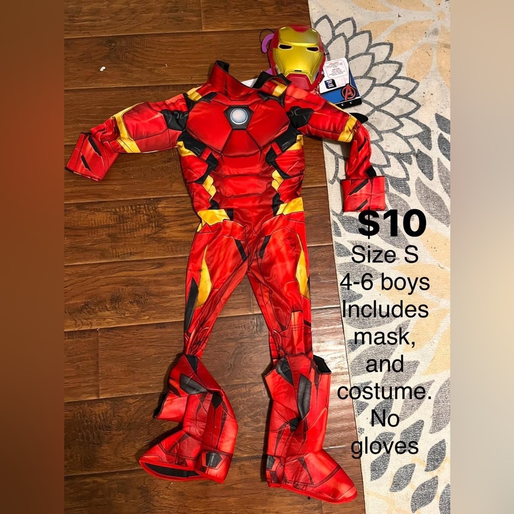 Boys Ironman Costume (Size 4-6 small)
